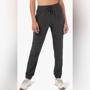 KYODAN lightweight athletic joggers size women’s extra small